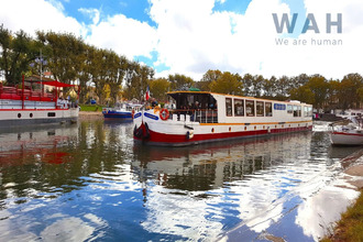  localcommercial aigues-mortes 30220