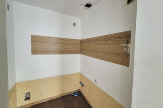  localcommercial aimargues 30470