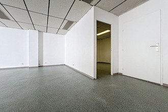  localcommercial aix-en-provence 13100