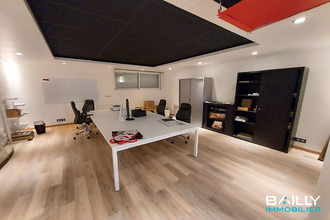  localcommercial aizenay 85190