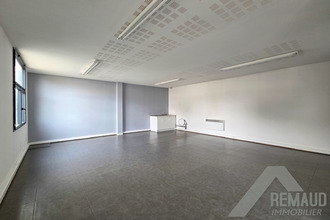  localcommercial aizenay 85190