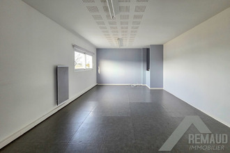  localcommercial aizenay 85190