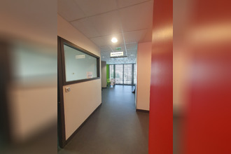  localcommercial ampuis 69420