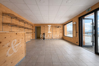  localcommercial ancelle 05260