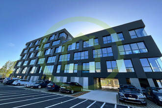  localcommercial angers 49000