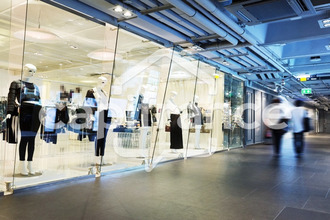  localcommercial angers 49000