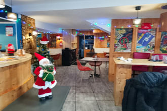  localcommercial angouleme 16000