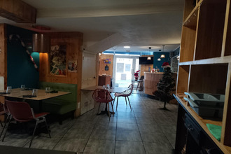  localcommercial angouleme 16000