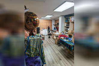  localcommercial angouleme 16000