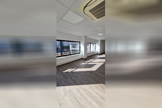  localcommercial annecy 74000