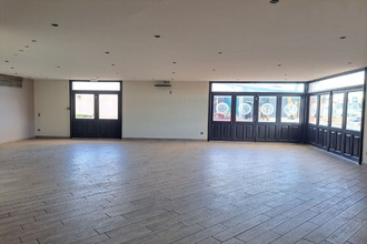  localcommercial arles 13200