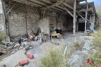  localcommercial arles 13200