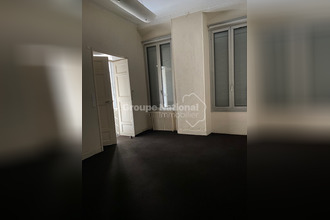  localcommercial arles 13200