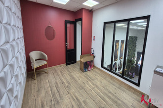  localcommercial arles 13200