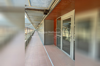  localcommercial arles 13200