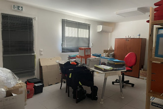  localcommercial aubagne 13400