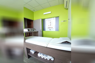  localcommercial aubenas 07200