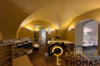  localcommercial aubenas 07200