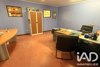  localcommercial auneuil 60390
