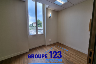  localcommercial auxerre 89000