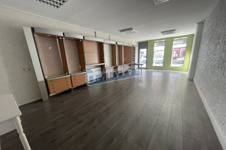  localcommercial avesnes-le-comte 62810