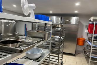  localcommercial avignon 84000