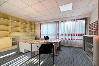  localcommercial avranches 50300