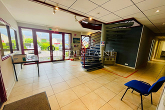  localcommercial avranches 50300