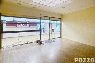  localcommercial avranches 50300