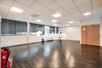  localcommercial bailly-romainvilliers 77700