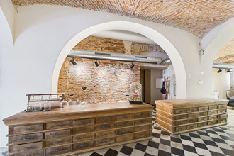  localcommercial bastia 20200