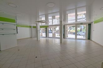  localcommercial bastia 20600