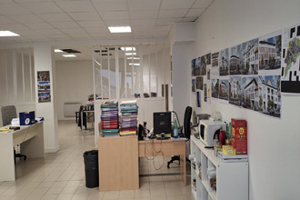  localcommercial bayonne 64100