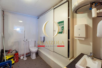  localcommercial bayonne 64100