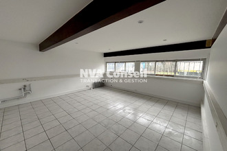  localcommercial beauchamp 95250