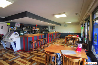  localcommercial begard 22140