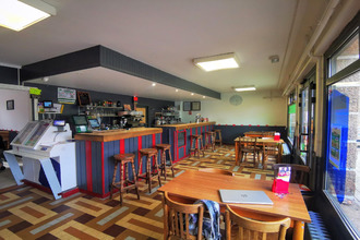  localcommercial begard 22140