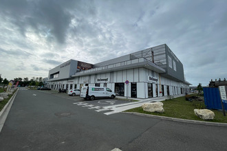  localcommercial begles 33130