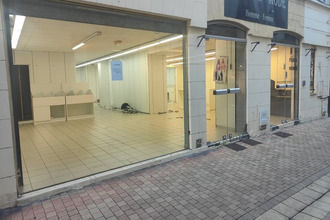  localcommercial bergerac 24100