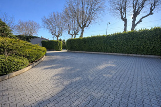  localcommercial besse-sur-issole 83890