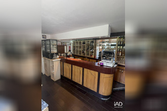  localcommercial bessenay 69690