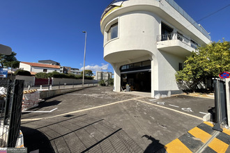  localcommercial beziers 34500