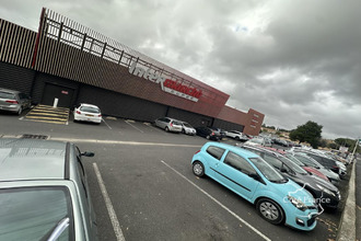  localcommercial beziers 34500