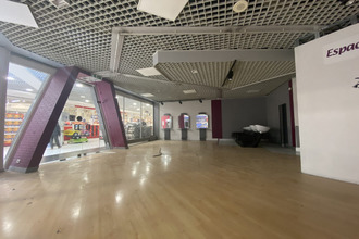  localcommercial bg-de-peage 26300