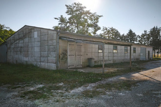  localcommercial bleneau 89220