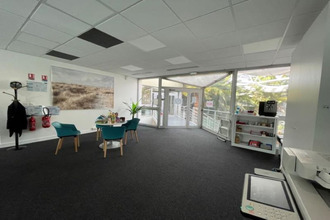  localcommercial bordeaux 33000