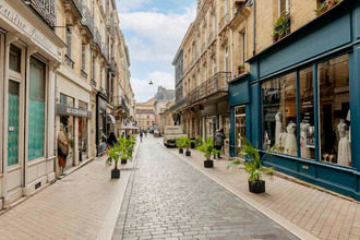  localcommercial bordeaux 33000