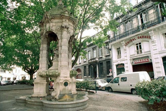  localcommercial bordeaux 33000