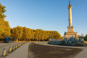  localcommercial bordeaux 33000