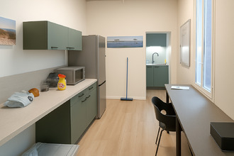  localcommercial bordeaux 33000